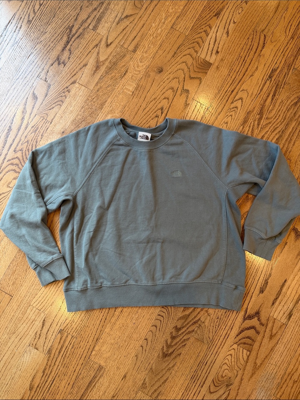 The North Face Womens Crewneck Sweatshirt - Dusty Moss Green
